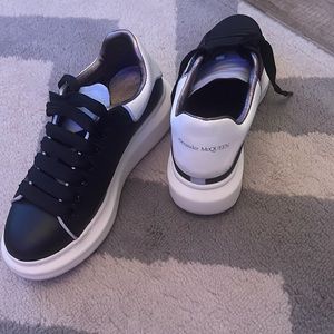 Alexander  McQueen woman chunky sole snickers